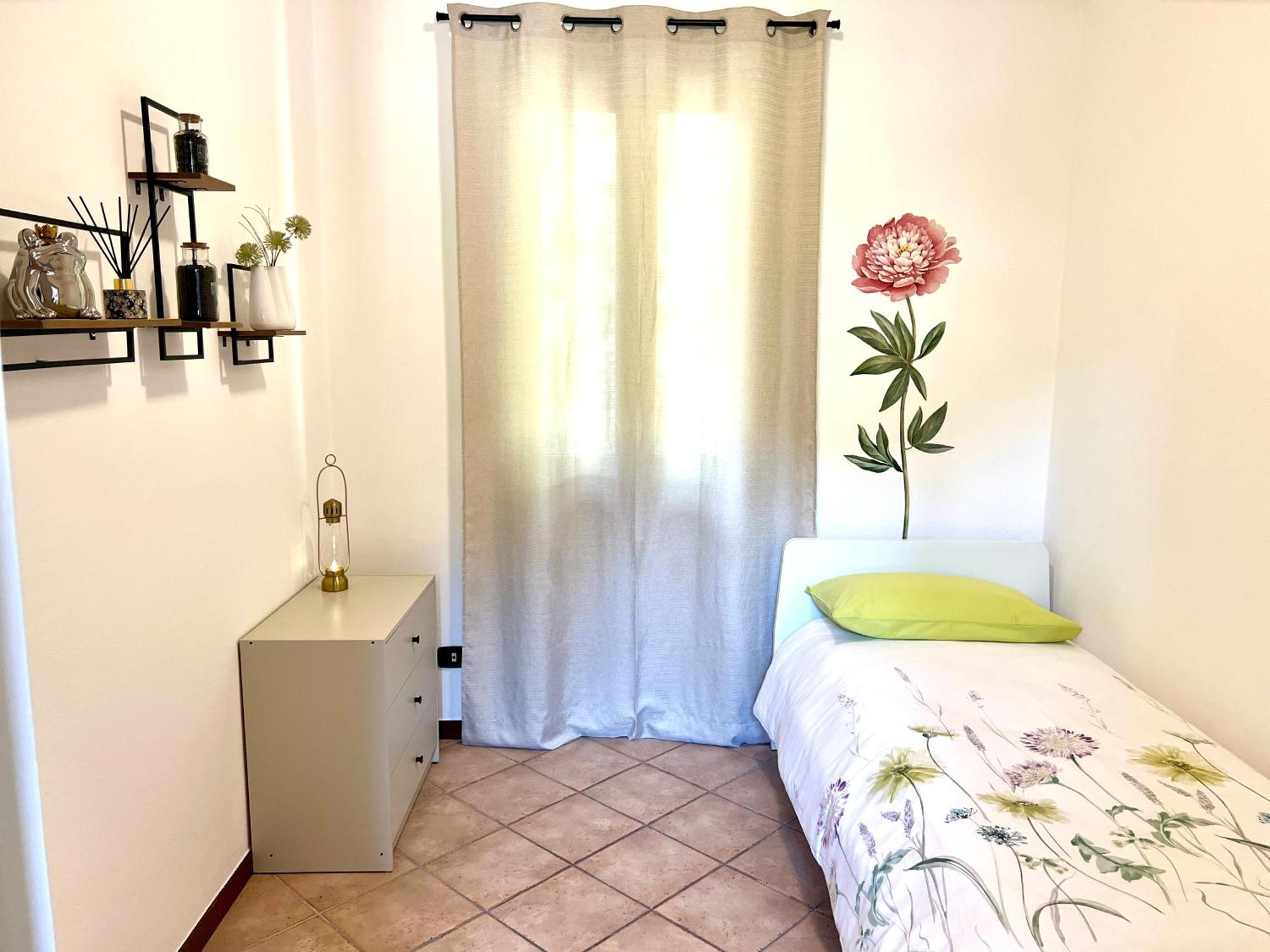 L'Acero Rosso - Giardino Privato E Box Auto Holiday home Menaggio