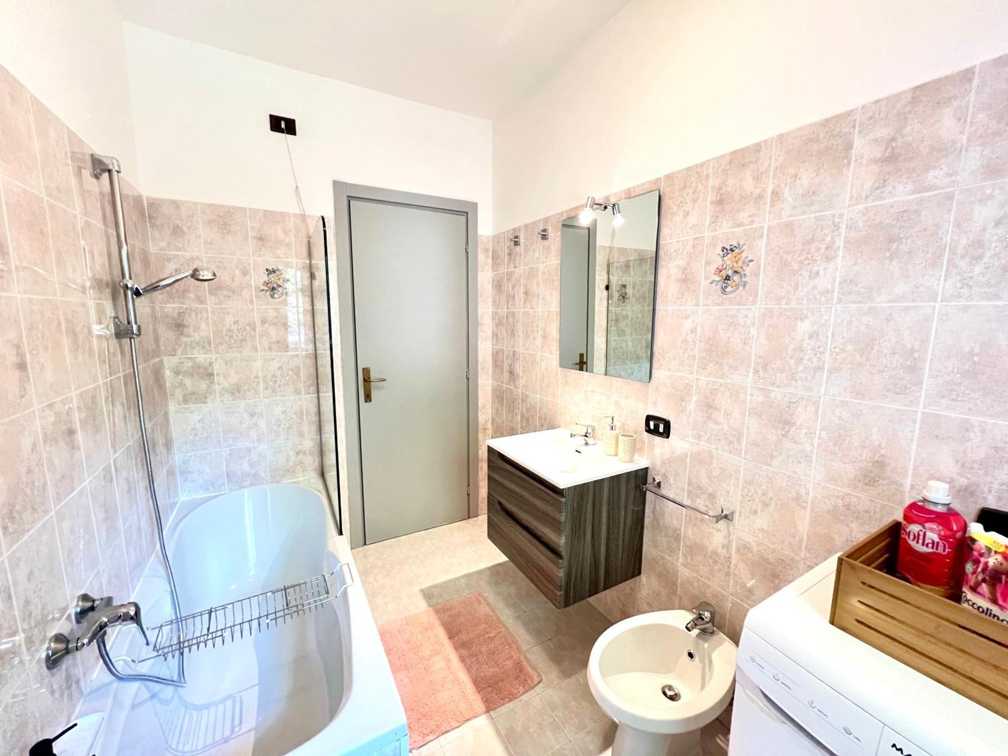Holiday home L'Acero Rosso - Giardino Privato E Box Auto Menaggio